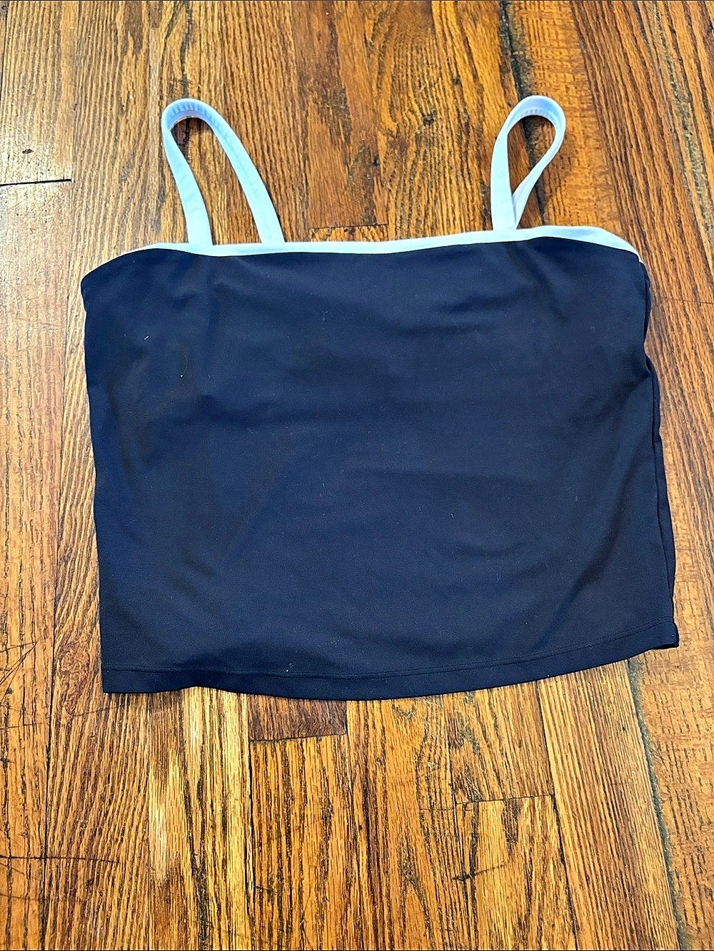 🎉Luke New! all in motion Super Flex Square Neck Ultra Cropped Tank Top Black & W